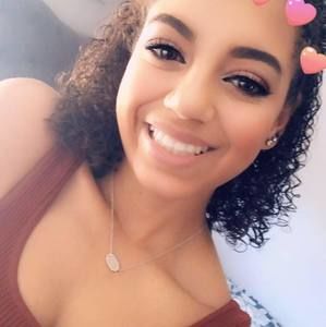 Meet your Posher, Isabella